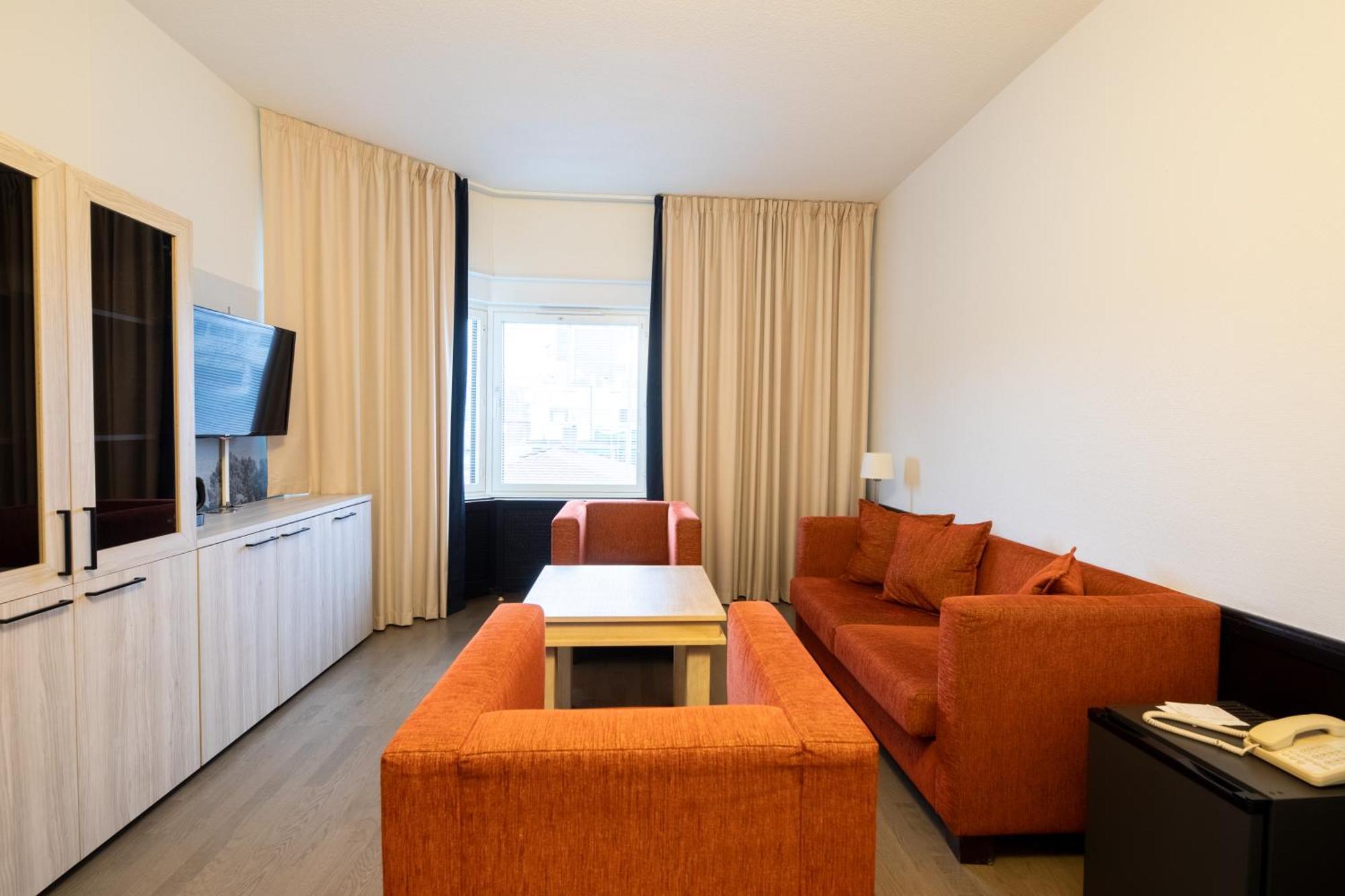 Hotel Oscar Varkaus Kamer foto