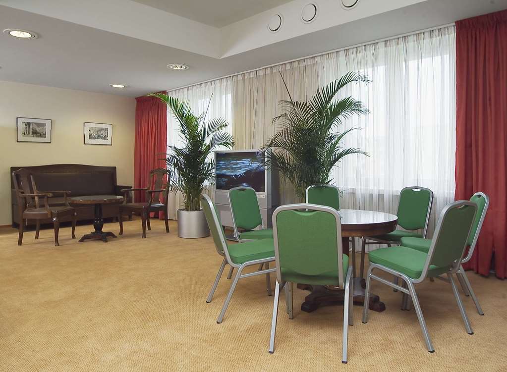 Hotel Oscar Varkaus Kamer foto